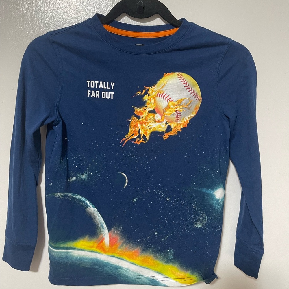 Old Navy boy longsleeve size M(8)